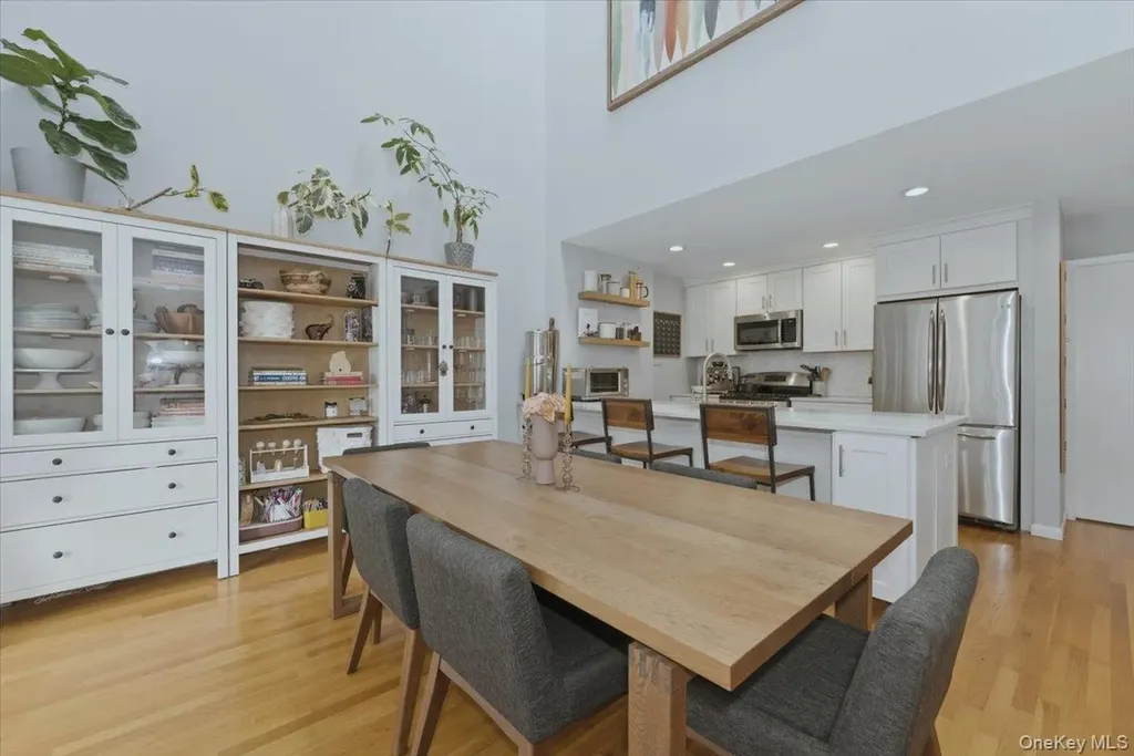 379 W Broadway Long Beach NY 11561