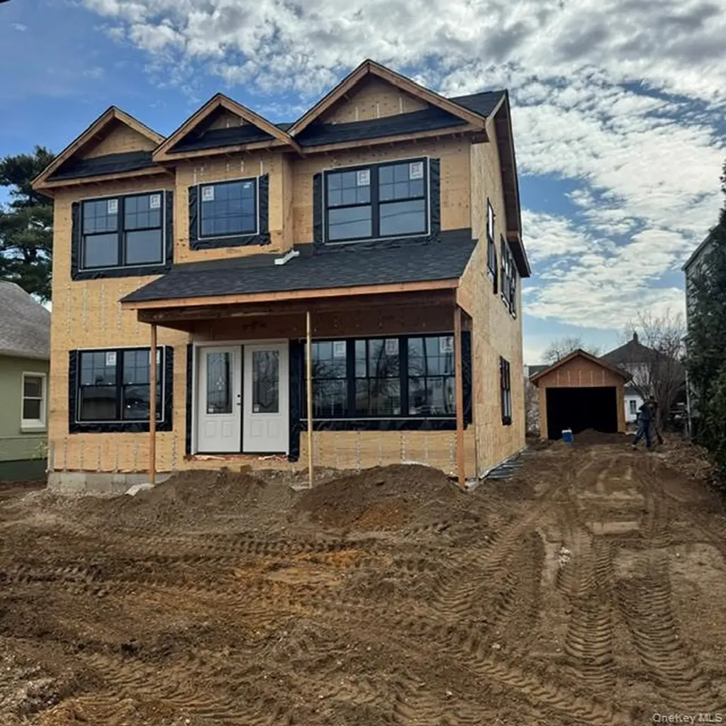 51 Willis Avenue Syosset NY 11791