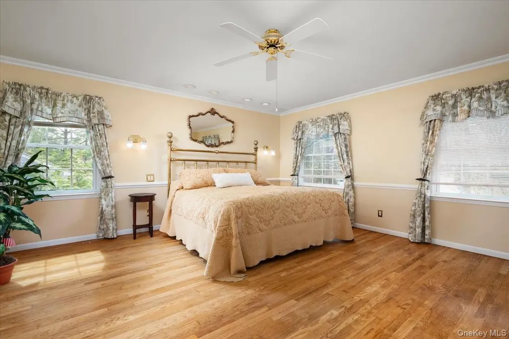 112 Barton Road White Plains NY 10605