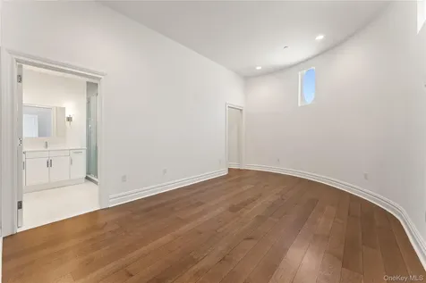 2 Weaver Street Scarsdale NY 10583