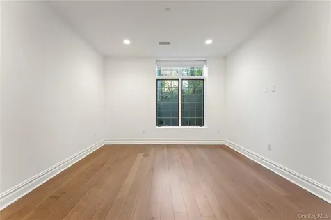 2 Weaver Street Scarsdale NY 10583