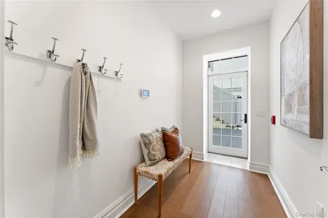 2 Weaver Street Scarsdale NY 10583
