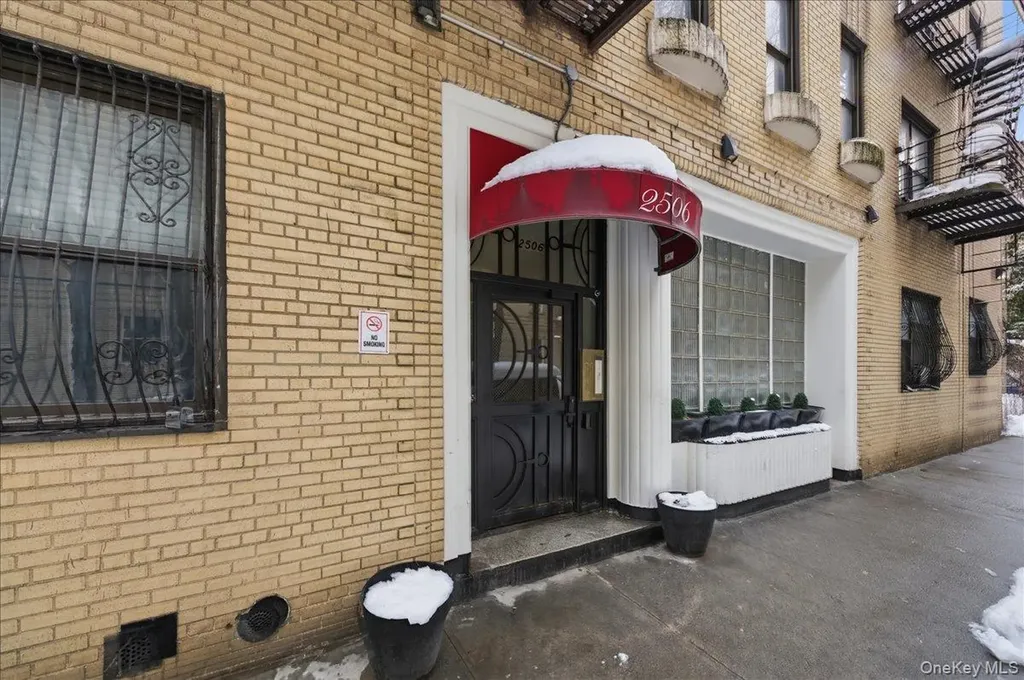 2506 Davidson Avenue Bronx NY 10468