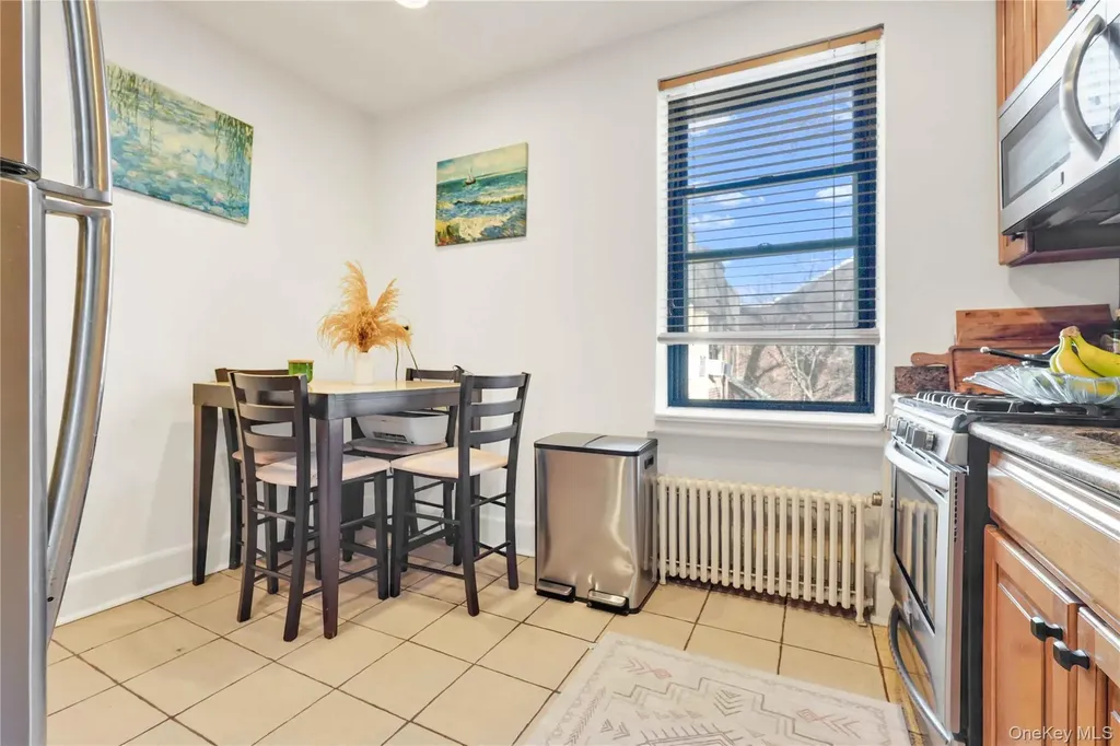 7707 Ditmars Boulevard East Elmhurst NY 11370