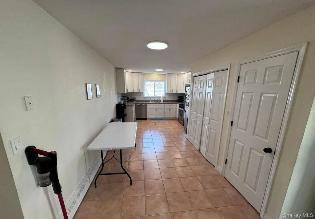 518 E Penn Street Long Beach NY 11561
