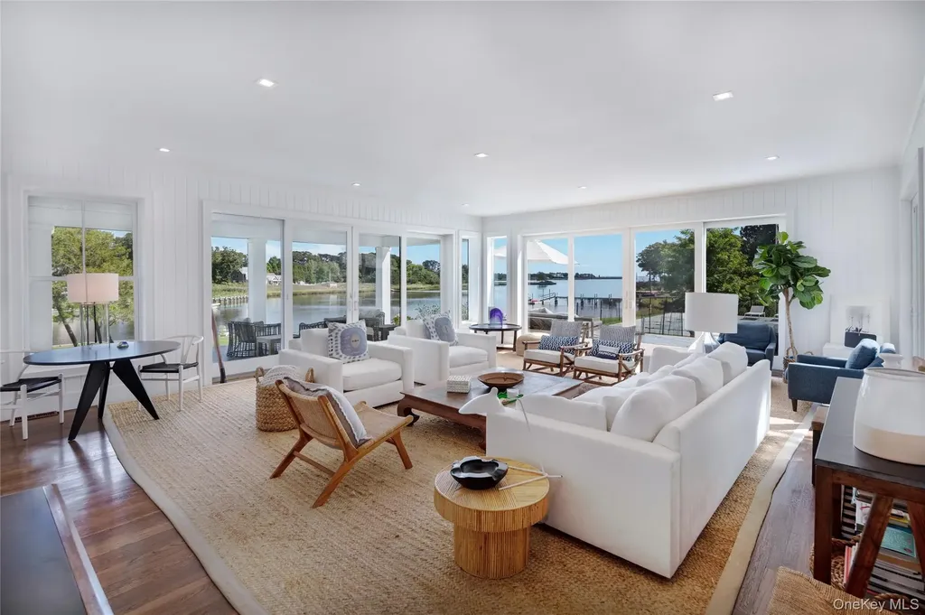 11 Bay Road Quogue NY 11959