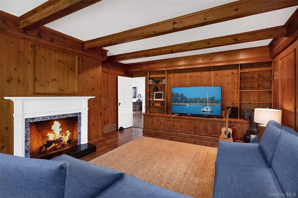 11 Bay Road Quogue NY 11959