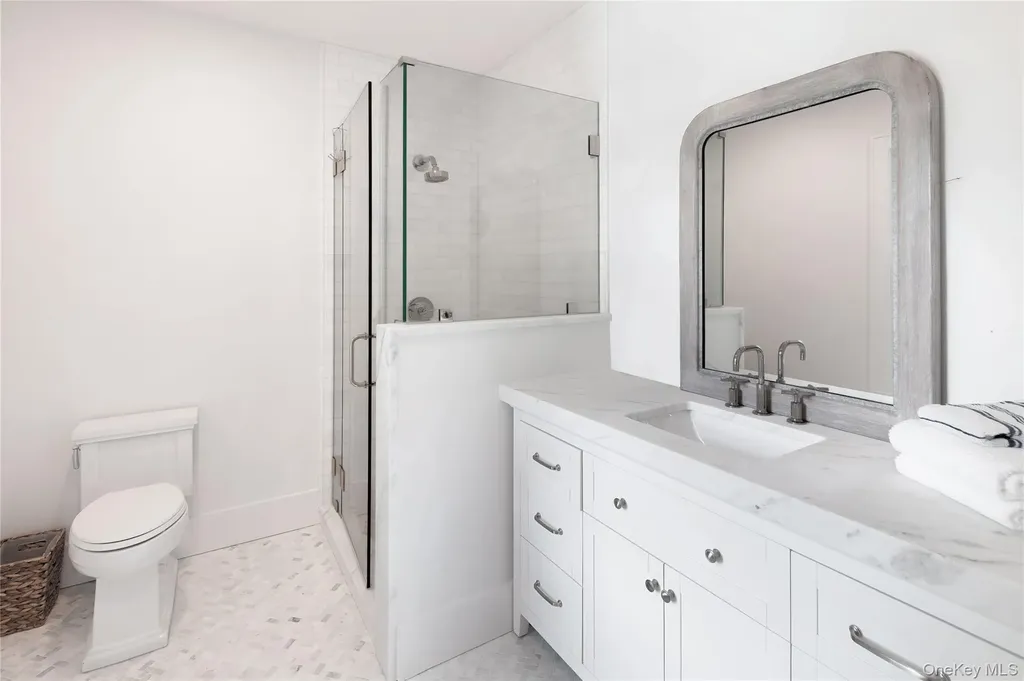 11 Bay Road Quogue NY 11959