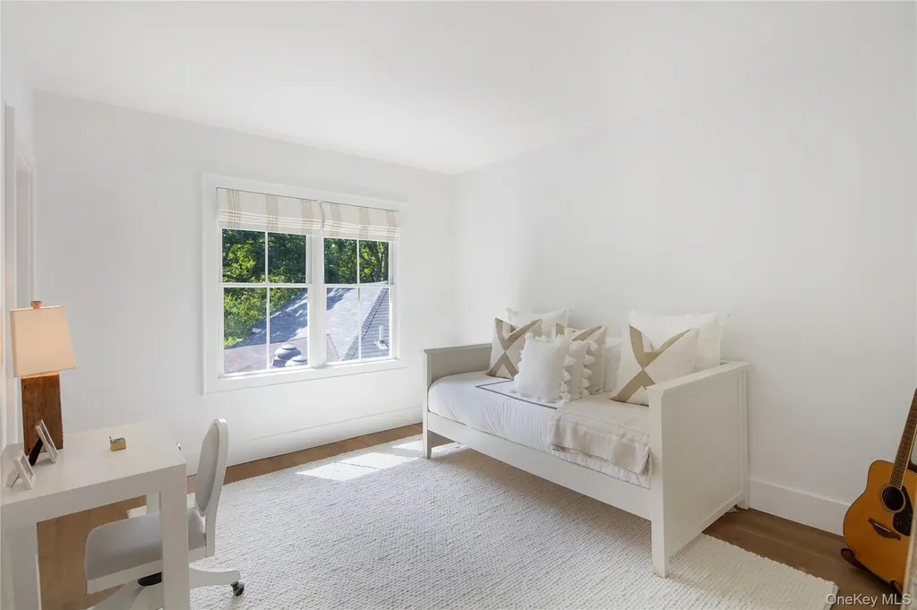 11 Bay Road Quogue NY 11959