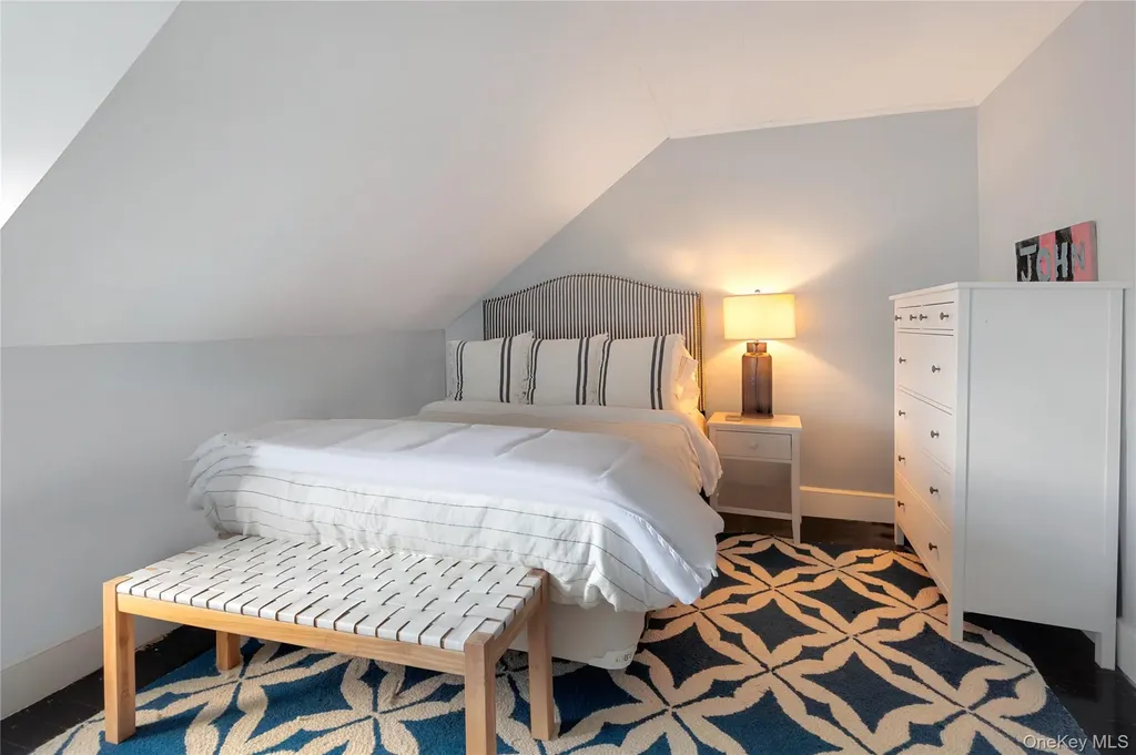 11 Bay Road Quogue NY 11959