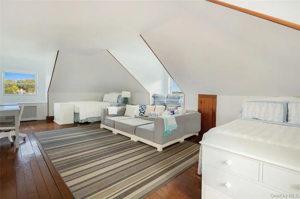 11 Bay Road Quogue NY 11959