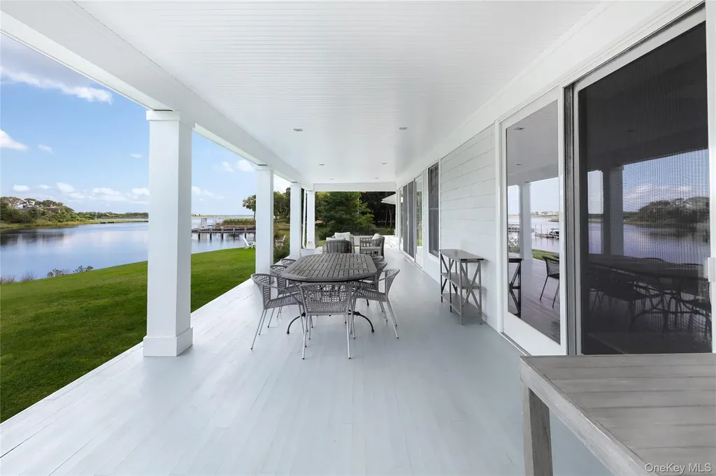 11 Bay Road Quogue NY 11959
