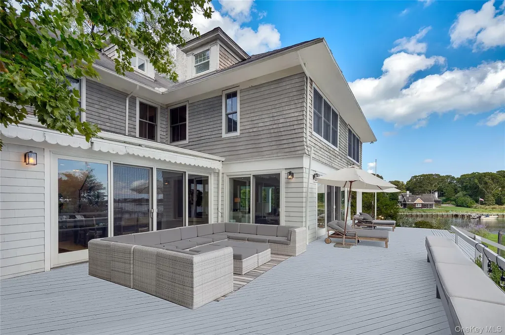 11 Bay Road Quogue NY 11959