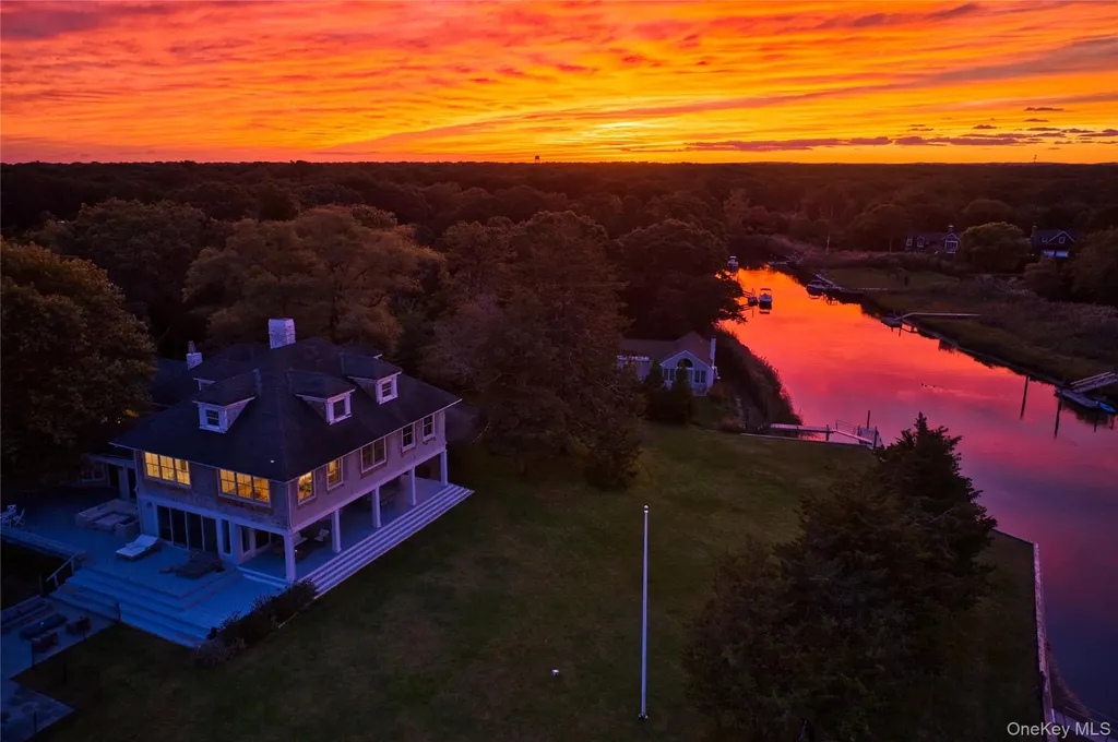 11 Bay Road Quogue NY 11959