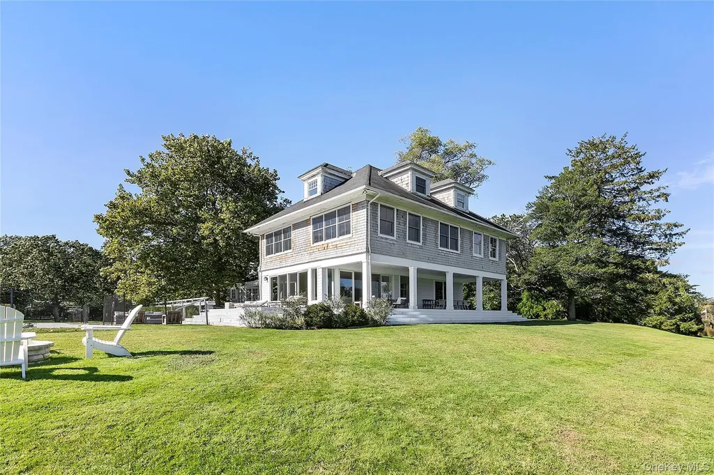 11 Bay Road Quogue NY 11959