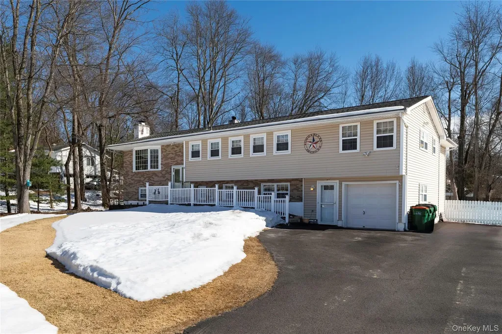 5 Orange Court Wappingers Falls NY 12590