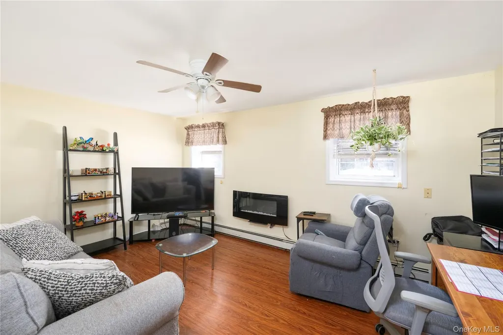5 Orange Court Wappingers Falls NY 12590