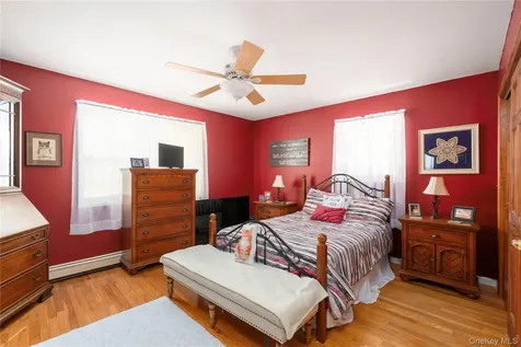 5 Orange Court Wappingers Falls NY 12590