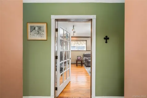 5 Orange Court Wappingers Falls NY 12590
