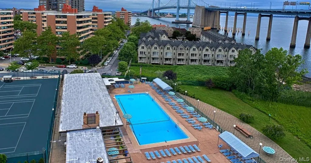 715 162nd Street Beechhurst NY 11357