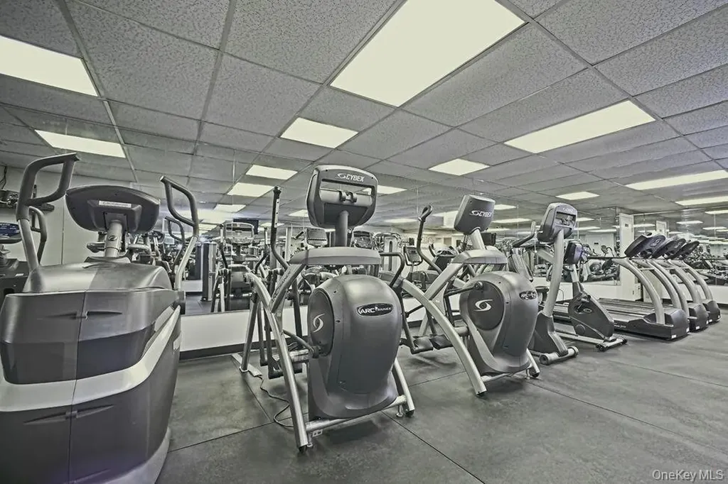 715 162nd Street Beechhurst NY 11357