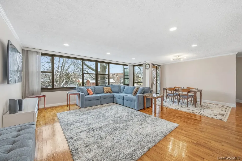 715 162nd Street Beechhurst NY 11357