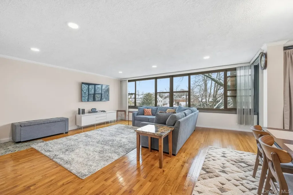 715 162nd Street Beechhurst NY 11357