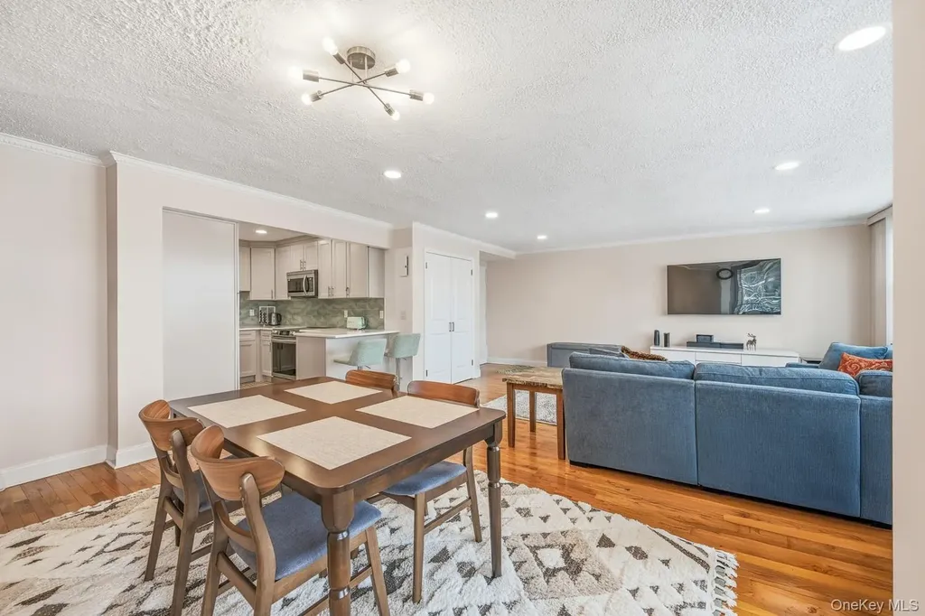715 162nd Street Beechhurst NY 11357