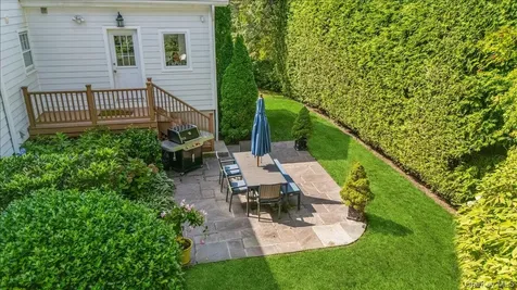 6 Rockwood Drive Larchmont NY 10538