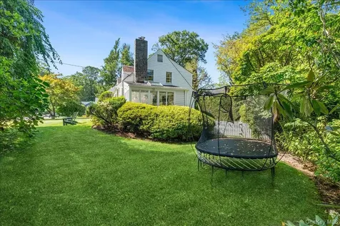 6 Rockwood Drive Larchmont NY 10538
