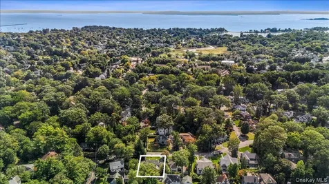 6 Rockwood Drive Larchmont NY 10538