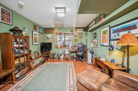 24 Kent Avenue Hastings-on-hudson NY 10706