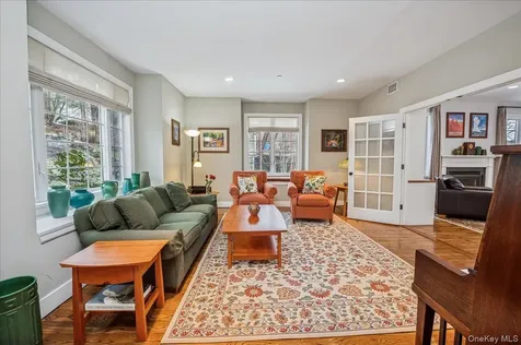 24 Kent Avenue Hastings-on-hudson NY 10706