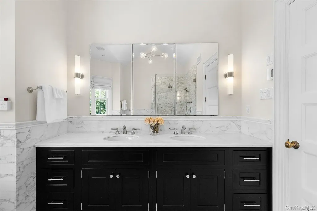 50 South Drive Manhasset NY 11030