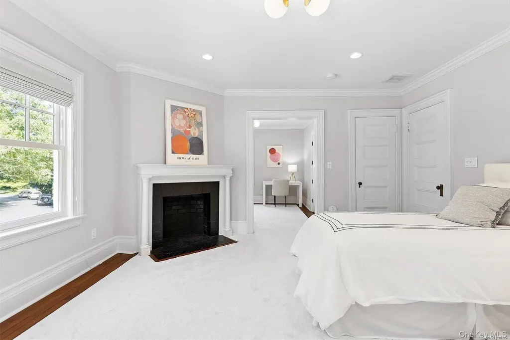 50 South Drive Manhasset NY 11030
