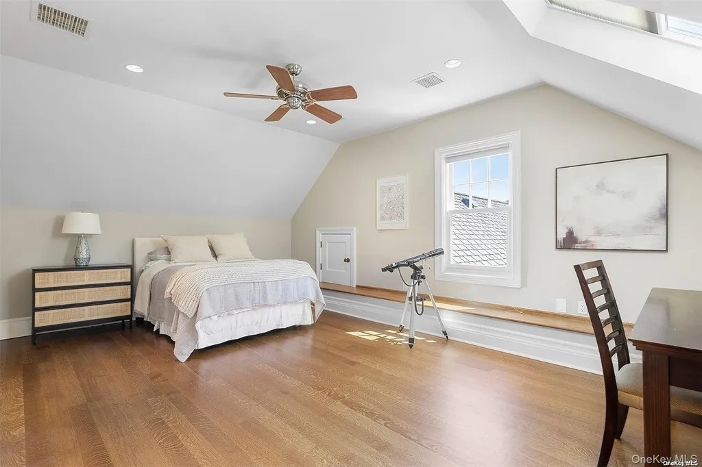 50 South Drive Manhasset NY 11030