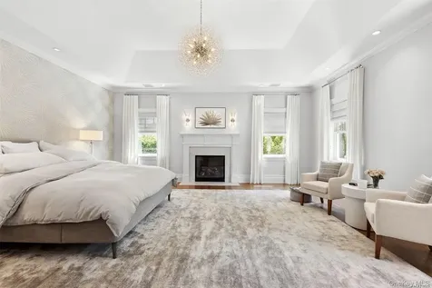50 South Drive Manhasset NY 11030