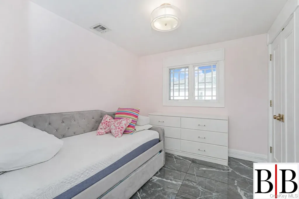 2276 National Drive Brooklyn NY 11234