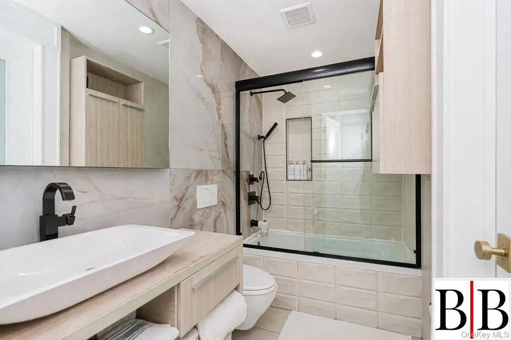 2276 National Drive Brooklyn NY 11234