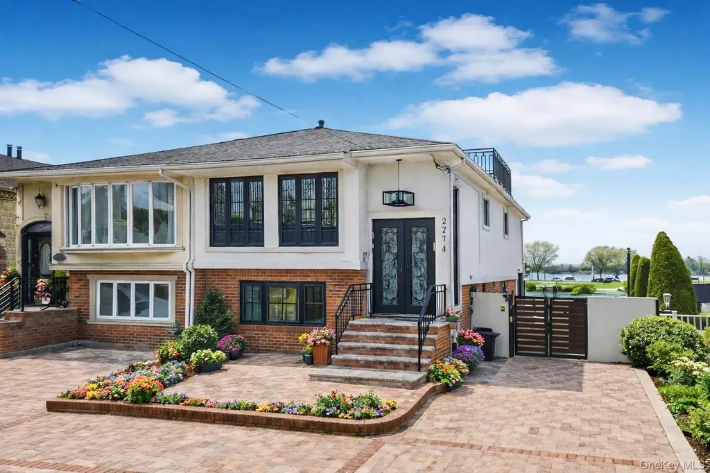 2276 National Drive Brooklyn NY 11234
