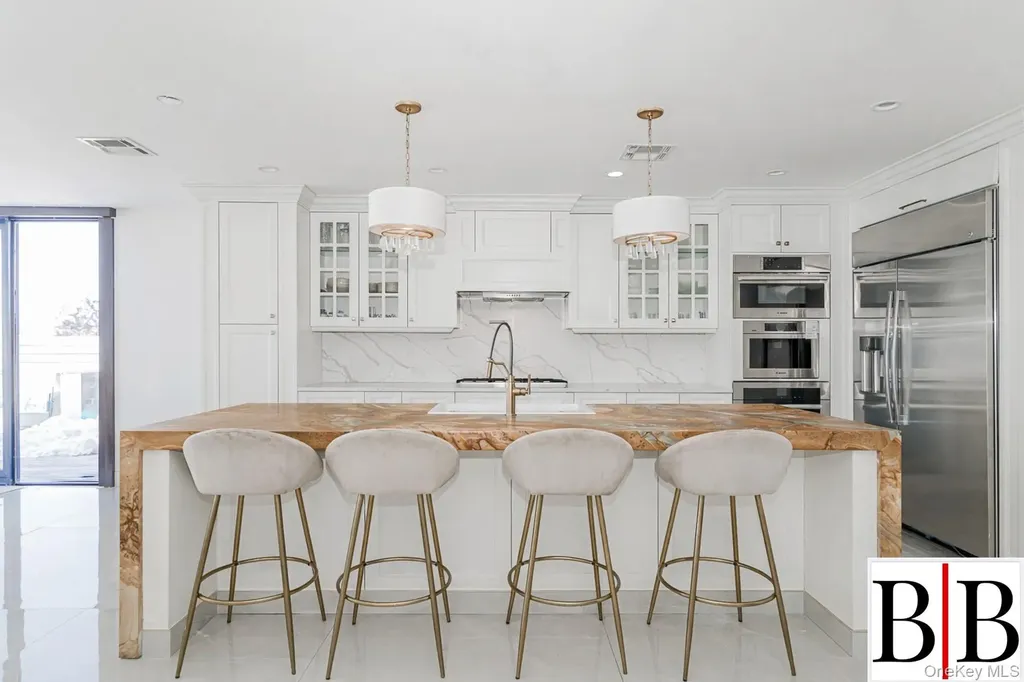2276 National Drive Brooklyn NY 11234