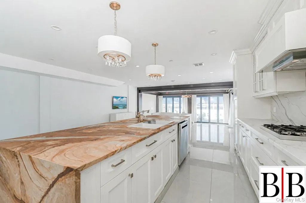 2276 National Drive Brooklyn NY 11234