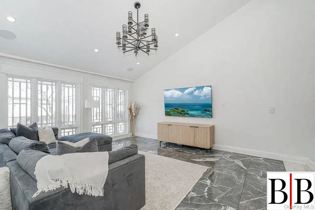 2276 National Drive Brooklyn NY 11234