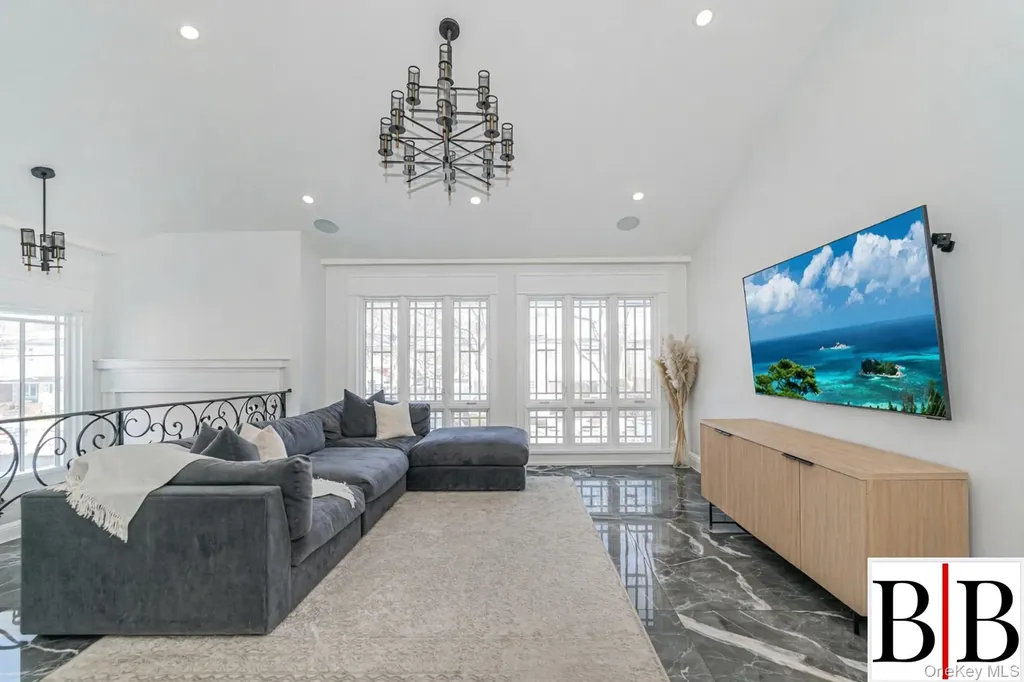 2276 National Drive Brooklyn NY 11234