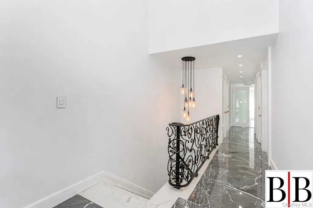 2276 National Drive Brooklyn NY 11234