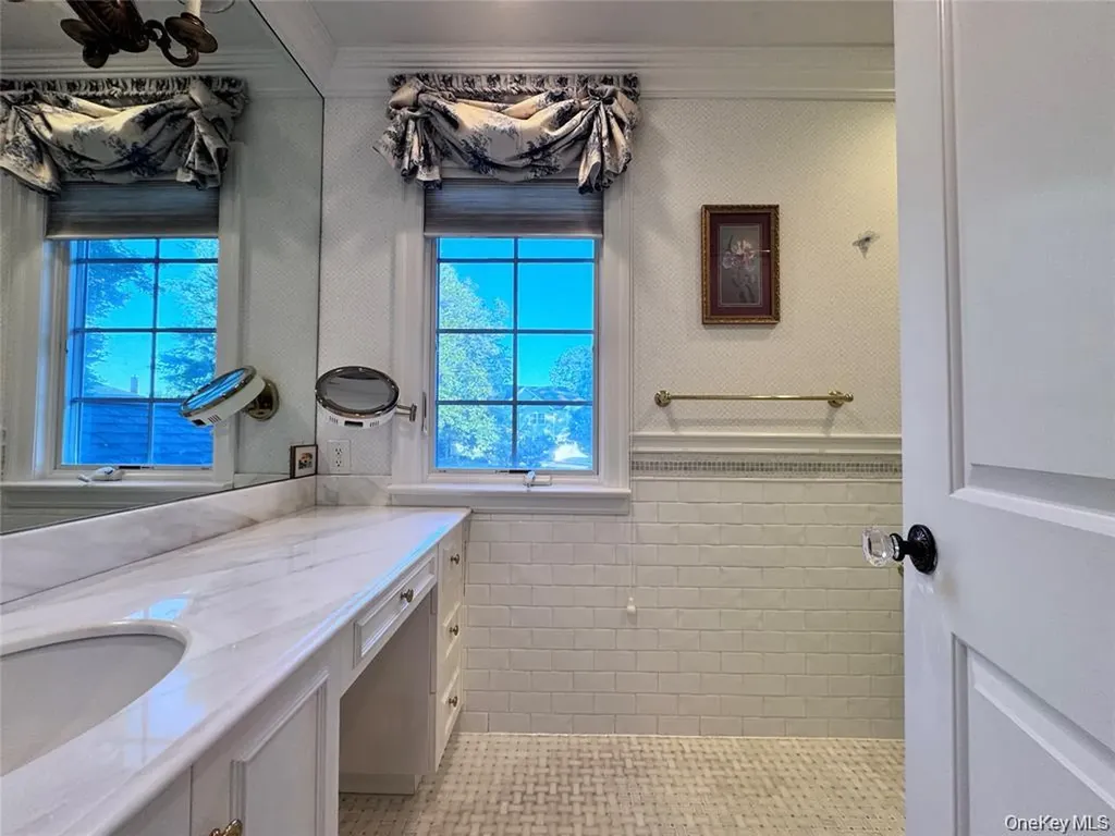 35 Moss Lane Jericho NY 11753