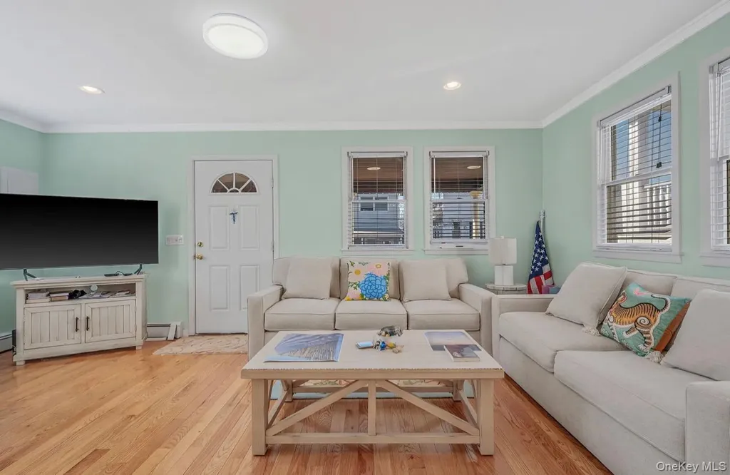 74 Brookline Avenue Long Beach NY 11561