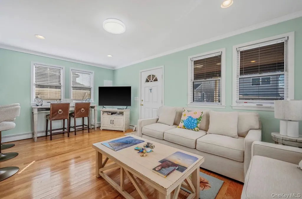 74 Brookline Avenue Long Beach NY 11561