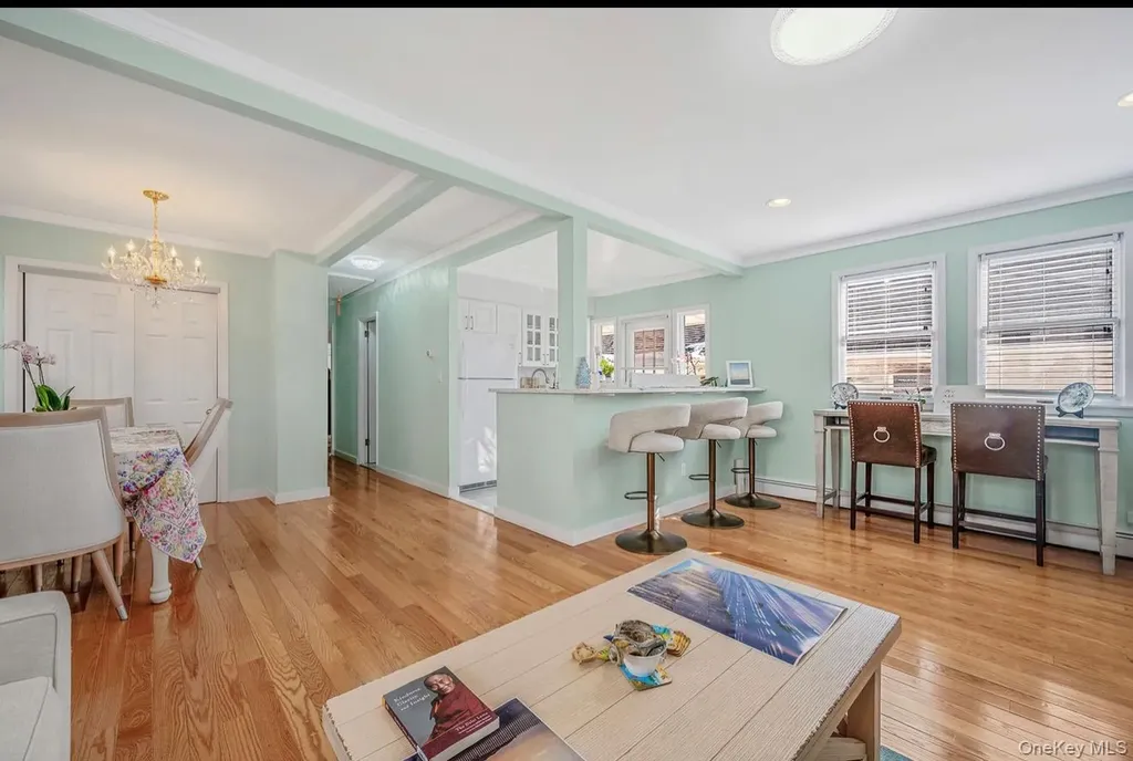 74 Brookline Avenue Long Beach NY 11561