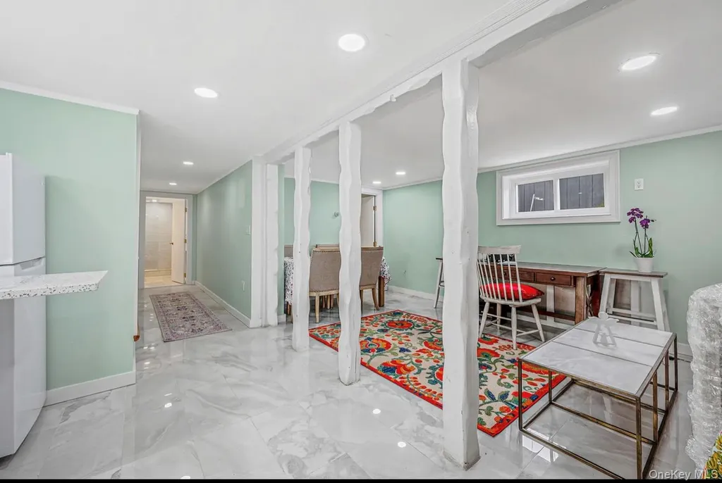 74 Brookline Avenue Long Beach NY 11561